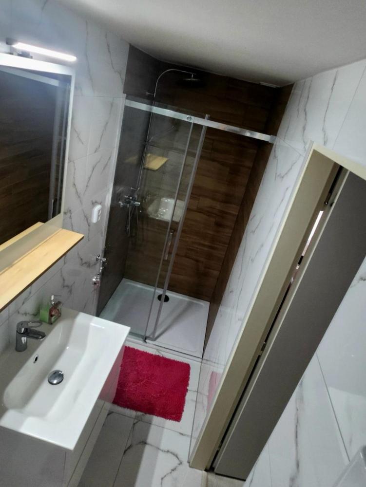 Apartmany Liska Mladé Buky Extérieur photo