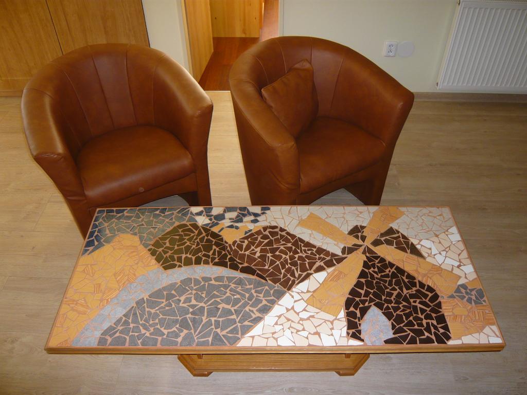 Apartmany Liska Mladé Buky Chambre photo